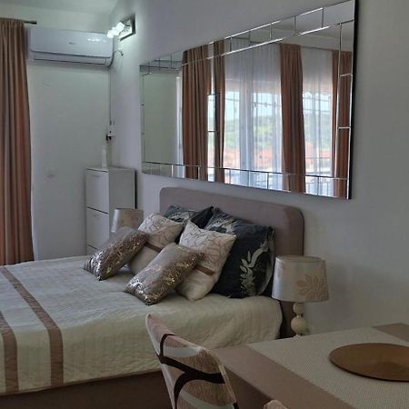 סנג' Beautyful Sea View 6 Luxury Studio Danijela 1 מראה חיצוני תמונה