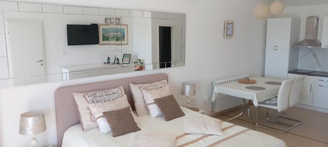 סנג' Beautyful Sea View 6 Luxury Studio Danijela 1 מראה חיצוני תמונה