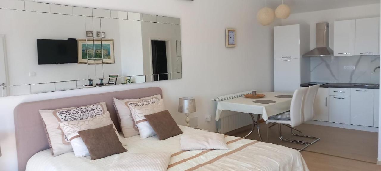סנג' Beautyful Sea View 6 Luxury Studio Danijela 1 מראה חיצוני תמונה